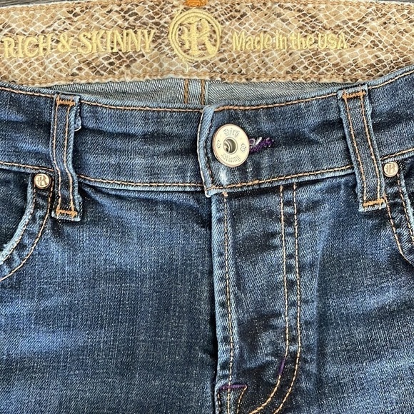 Sz26 Rich & Skinny Straight Leg distressed Dark blue wash EUC - Picture 6 of 10